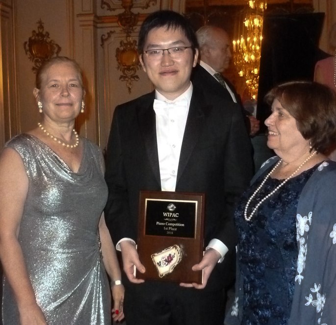 Yiran Wang with Finney and Merriam at the 2018 WIPAC Competition finals